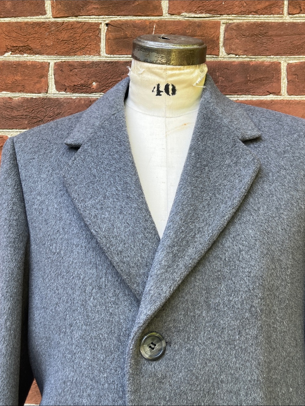 Classic Vintage Gray Wool Formal Overcoat Cashmere - Picture 5 of 11